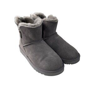 Gooce Maddie Suede Leather Boots Women 7 Round Toe Quilted Sheepskin Wool Winter